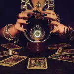 Perchè alcuni riconoscono alla figura del cartomante certa credibilità ?